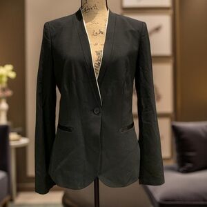 GAP Classic Black Women's Blazer